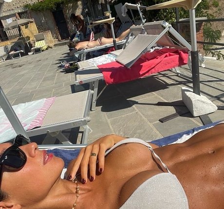 Valentina Venturi pornostar heiße galerie