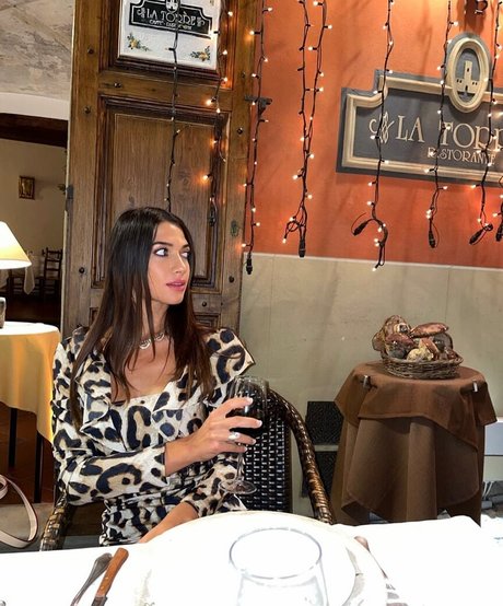 Valentina Venturi nackt erotische galerie