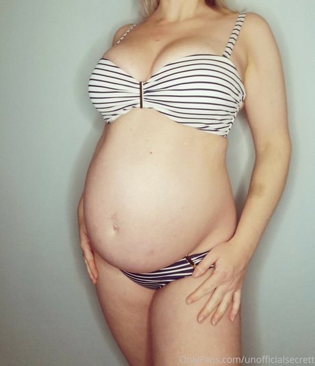 Unofficial Secret schauspielerin archiv