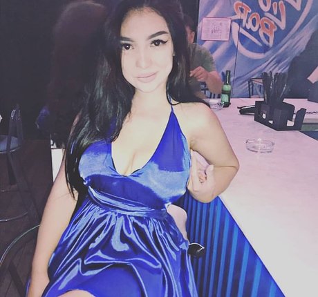 Asa Lochka nackten pornostar foto