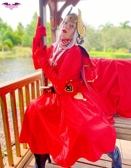 omankovivi freie nacktheit fotos