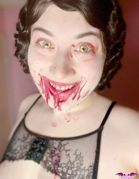 omankovivi schöne hübsche foto