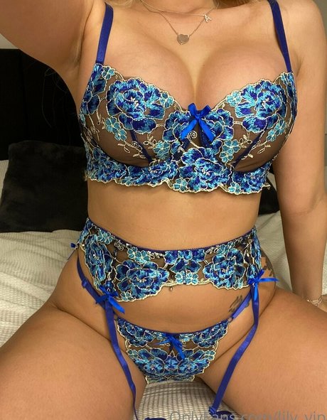 lily vip pornostar hübsche galerie