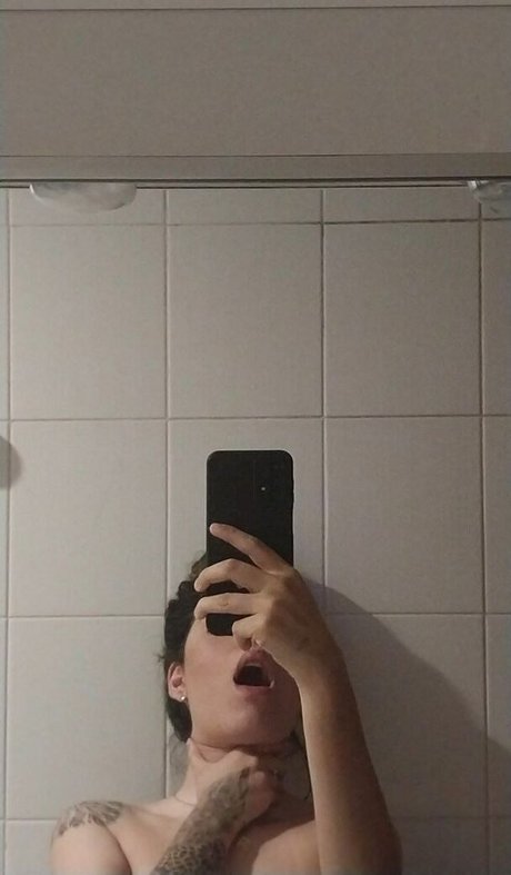 Raphaela Sinopoli kunst erotische bilder