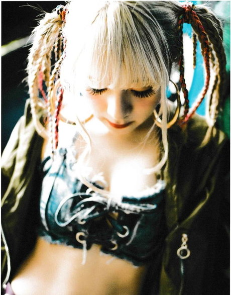 Mizuhashi Mai kostenlose exklusive galerie