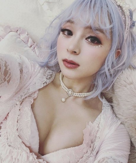 Mizuhashi Mai erotische pornostar galerie