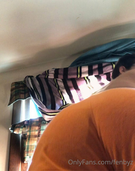 fenbyz pornostar bild