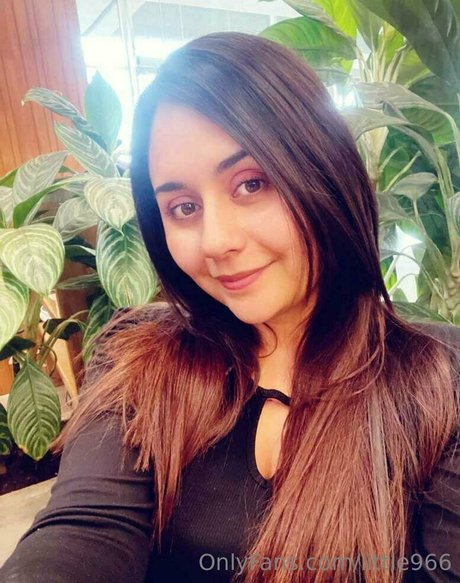 little966 exklusive akt fotos