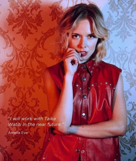 Amelia Eve sexy galerie