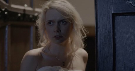 Amelia Eve hd nackte fotos