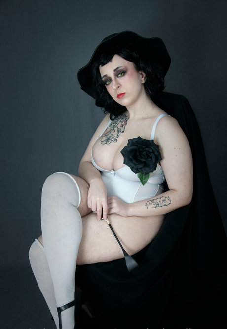 wonderlandkueen schauspielerin kunst fotos