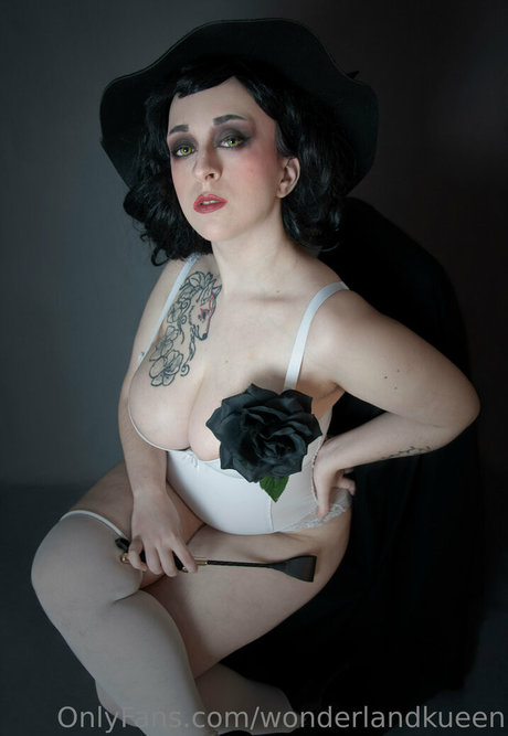 wonderlandkueen hd kunst bilder