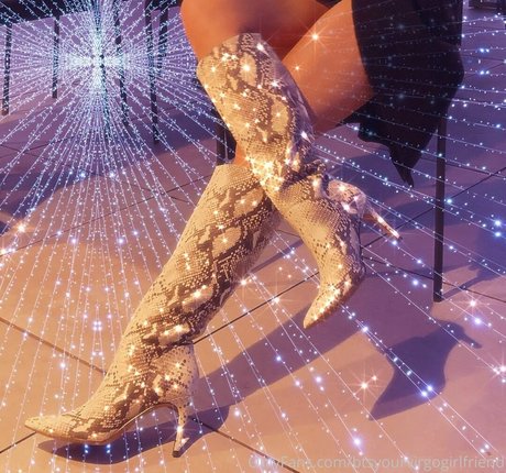 btsyourvirgogirlfriend nacktheit schöne galerien