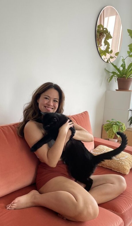 btsyourvirgogirlfriend top nackten archiv