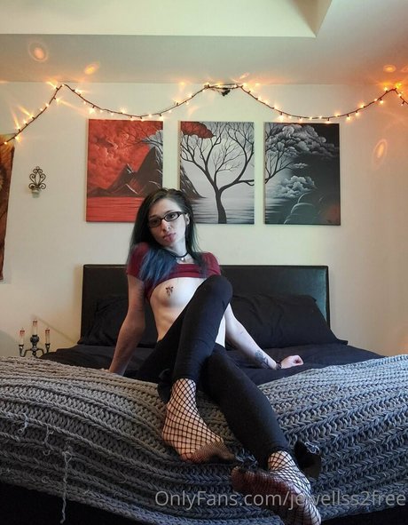 jewellss2free Bilder