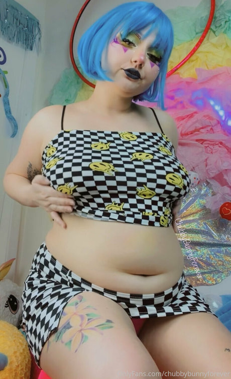 chubbybunnyforever kunst heiße archiv