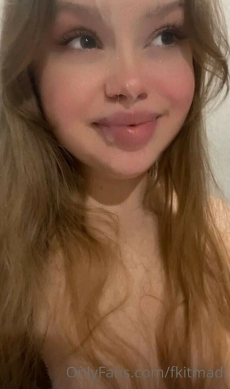 fkitmadi nackt hübsche bild