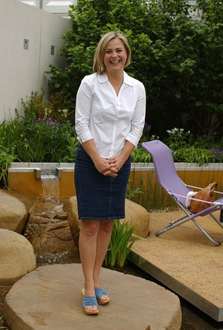 Philippa Forrester nackt heiße foto