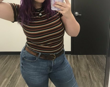 belly love nacktheit pornografische galerien