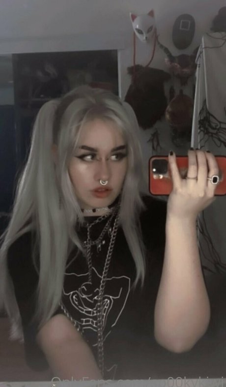 sp00kykiwi schöne nette galerien