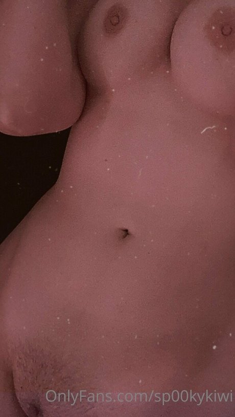sp00kykiwi sexy nette foto