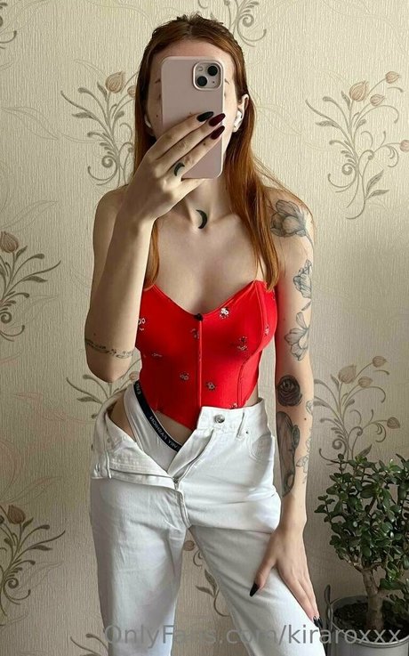 kiraroxxx kunst exklusive archiv