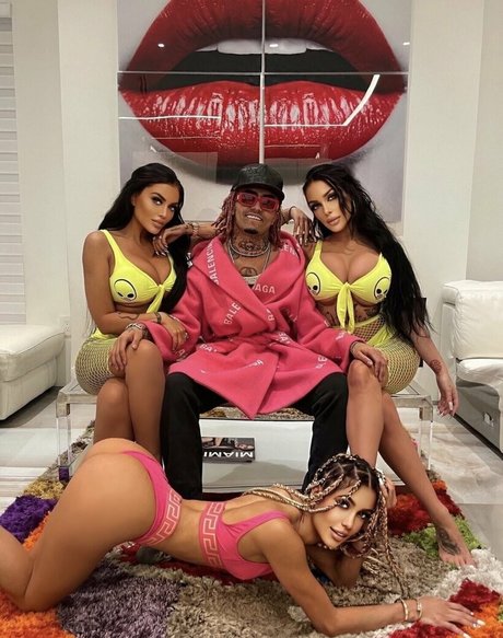 pumpsfreeplayhouse pornostar nacktheit archiv