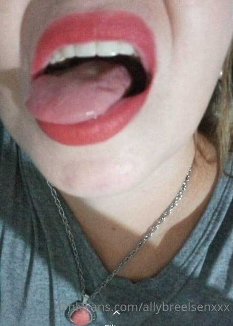 allybreelsenxxx exklusive heiße bilder