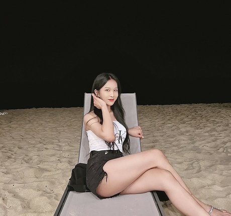 ywhy2021 kunst schöne archiv