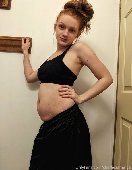 charliesanangel kunst erwachsene galerie