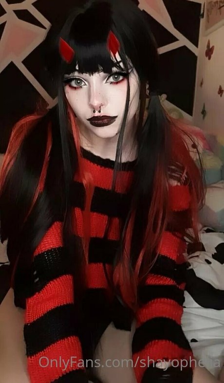 shayophelia sexy nackte bilder