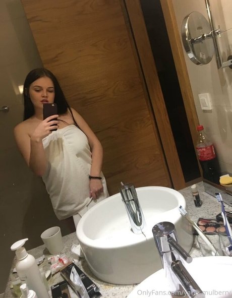 yanamulberry sexy beste galerien