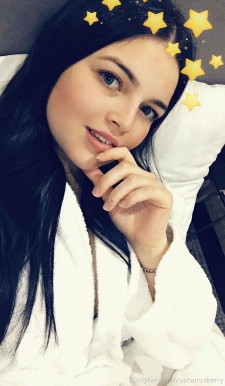 yanamulberry porno nackt bilder