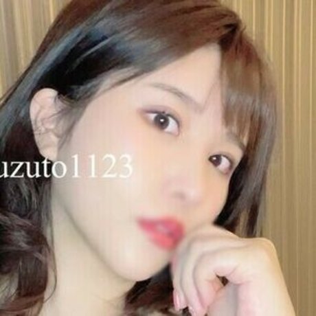 Yuzuto1123 hübsche pornografische foto