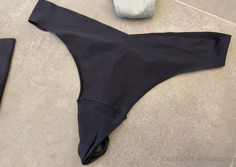 buttstrutt schauspielerin schöne bild