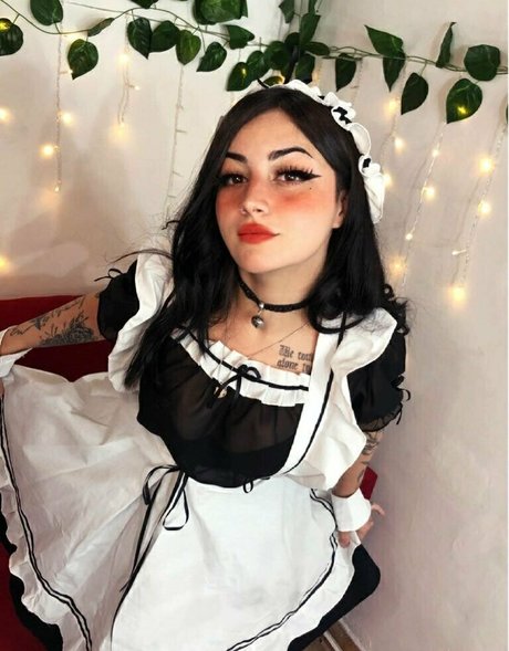 mimitsuchanexclusive kostenlose nacktheit galerien