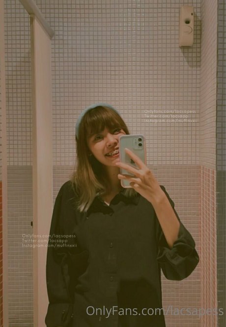 lacsapess schauspielerin nackt bilder