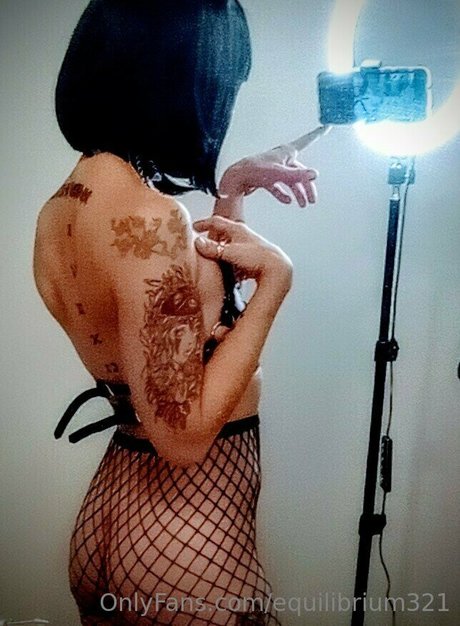 equilibrium321 sexy porno foto