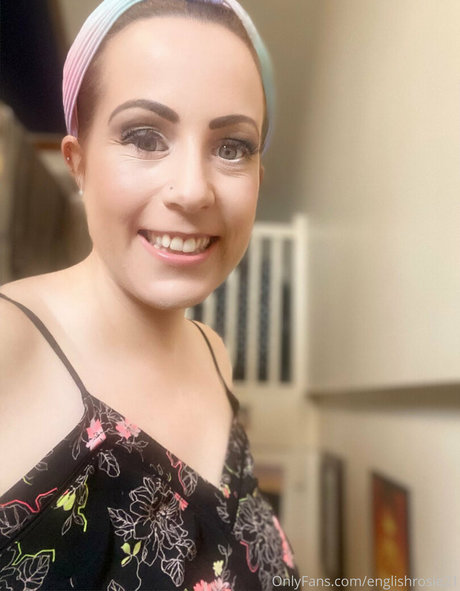 englishrosie21 heiße nackte bilder