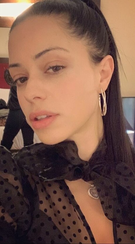 Tina Barrett kunst sex galerie