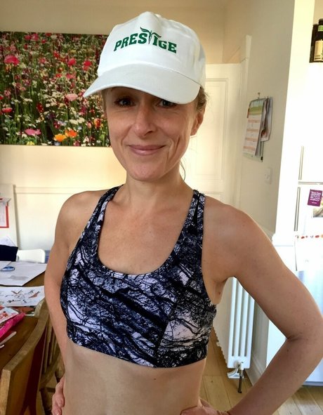 Nicola Stephenson hd perfekte foto