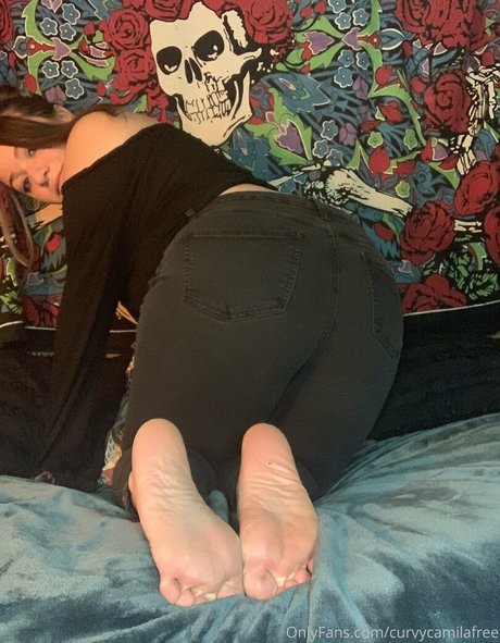 curvycamilafree xxx nackten galerien