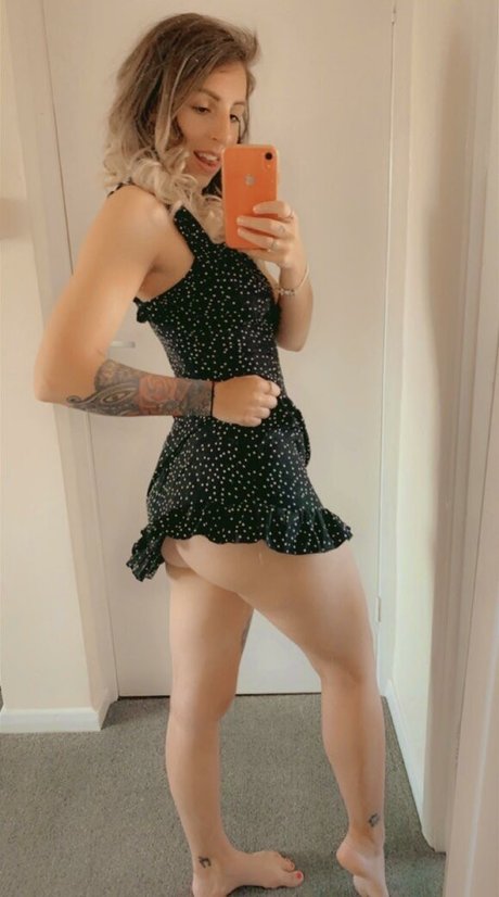 belleamora pornostar nackten bilder