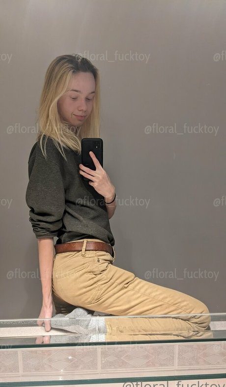 floral fucktoy top pornostar fotos