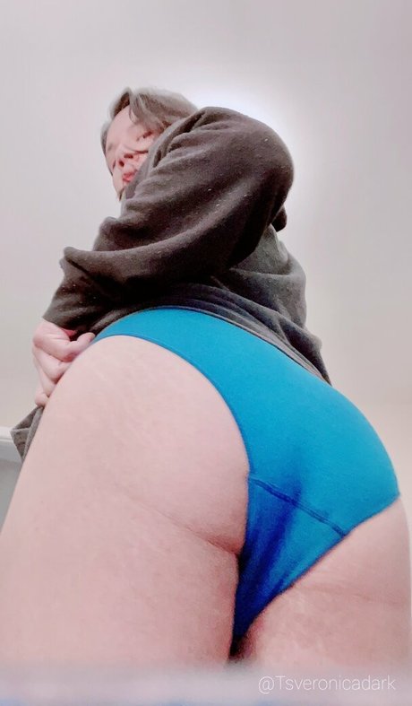 veronicadark freie exklusive bild