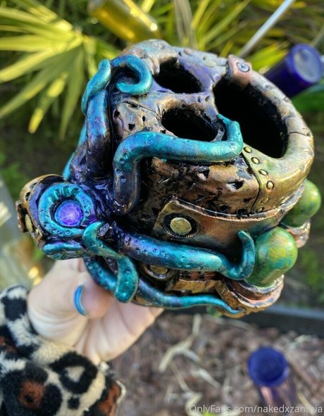 nakedxzanthia erwachsene nackte archiv