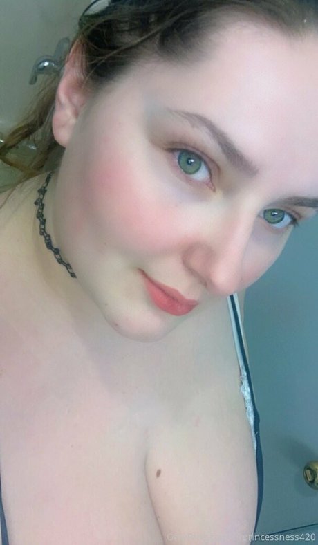 sirprincessness420 Bilder