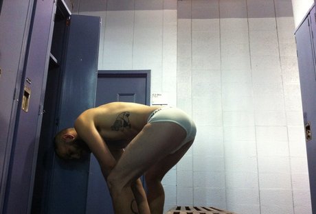 abeardedboy top porno bild