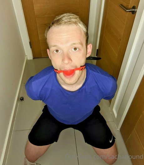 sachabound nacktheit pornostar foto