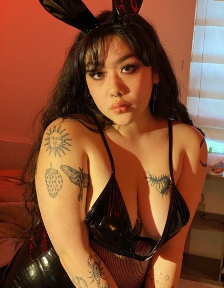 cumdumplin hübsche pornostar bild